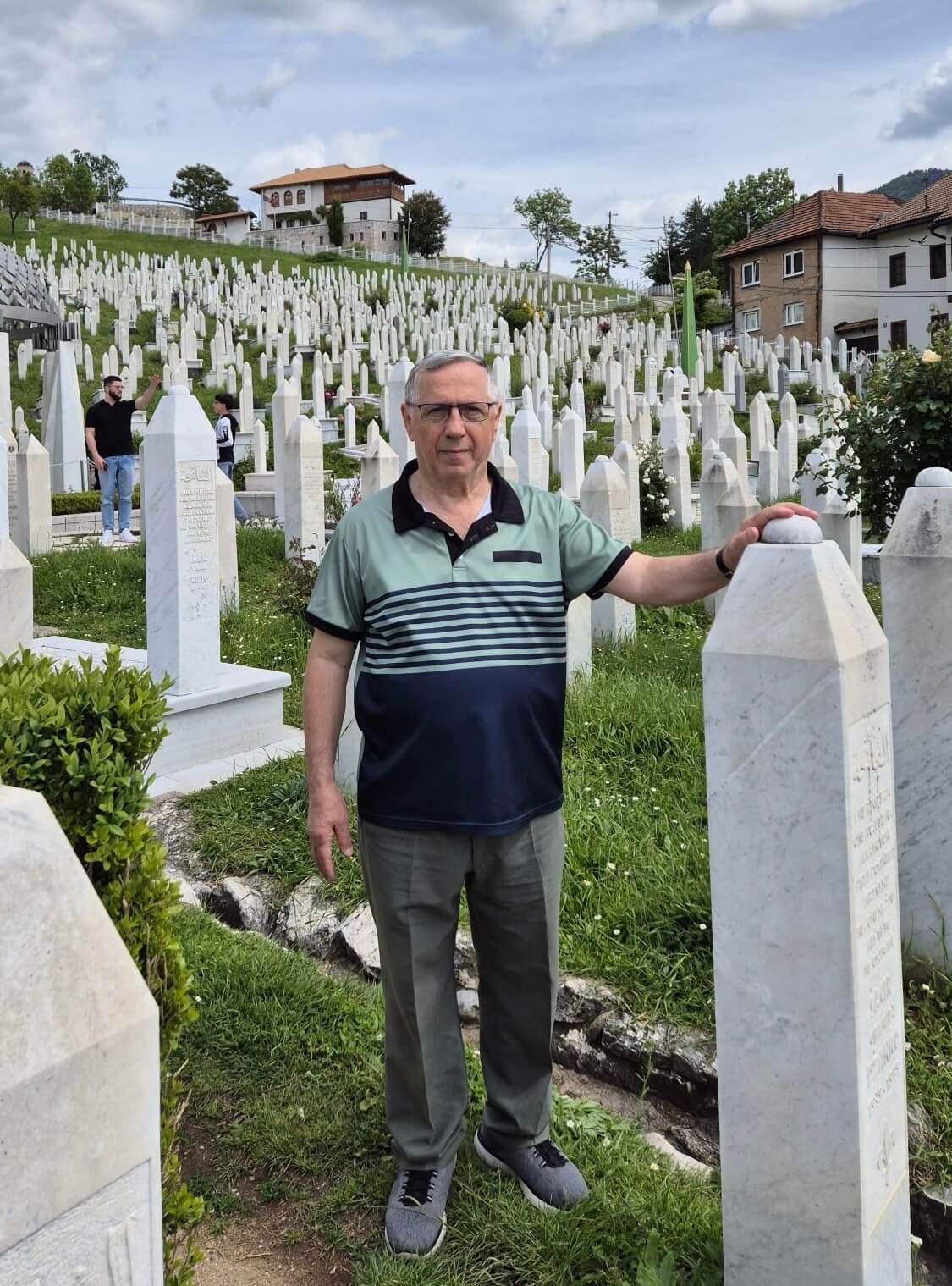Bosna Tarih ve Hüznün İzinde Bosna Tarih ve Hüznün İzinde