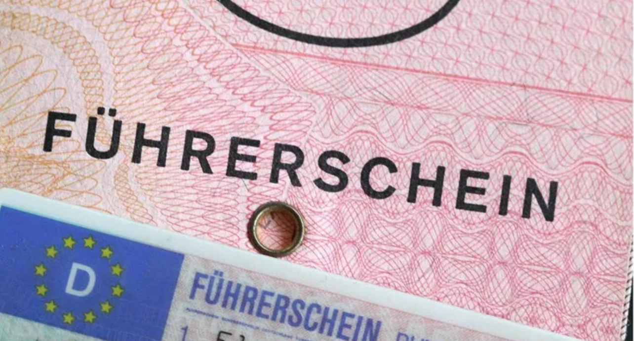 Gurbetçilere Ehliyet Uyarısı: 1 Yıl İçinde Değişim Zorunlu!