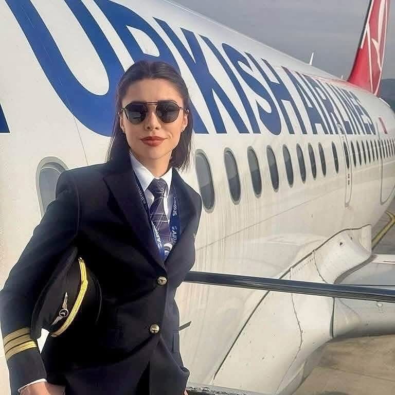 Ordu’nun İlk Kadın Pilotu Esra Öcal, İlk Uçuşunu Gerçekleştirdi