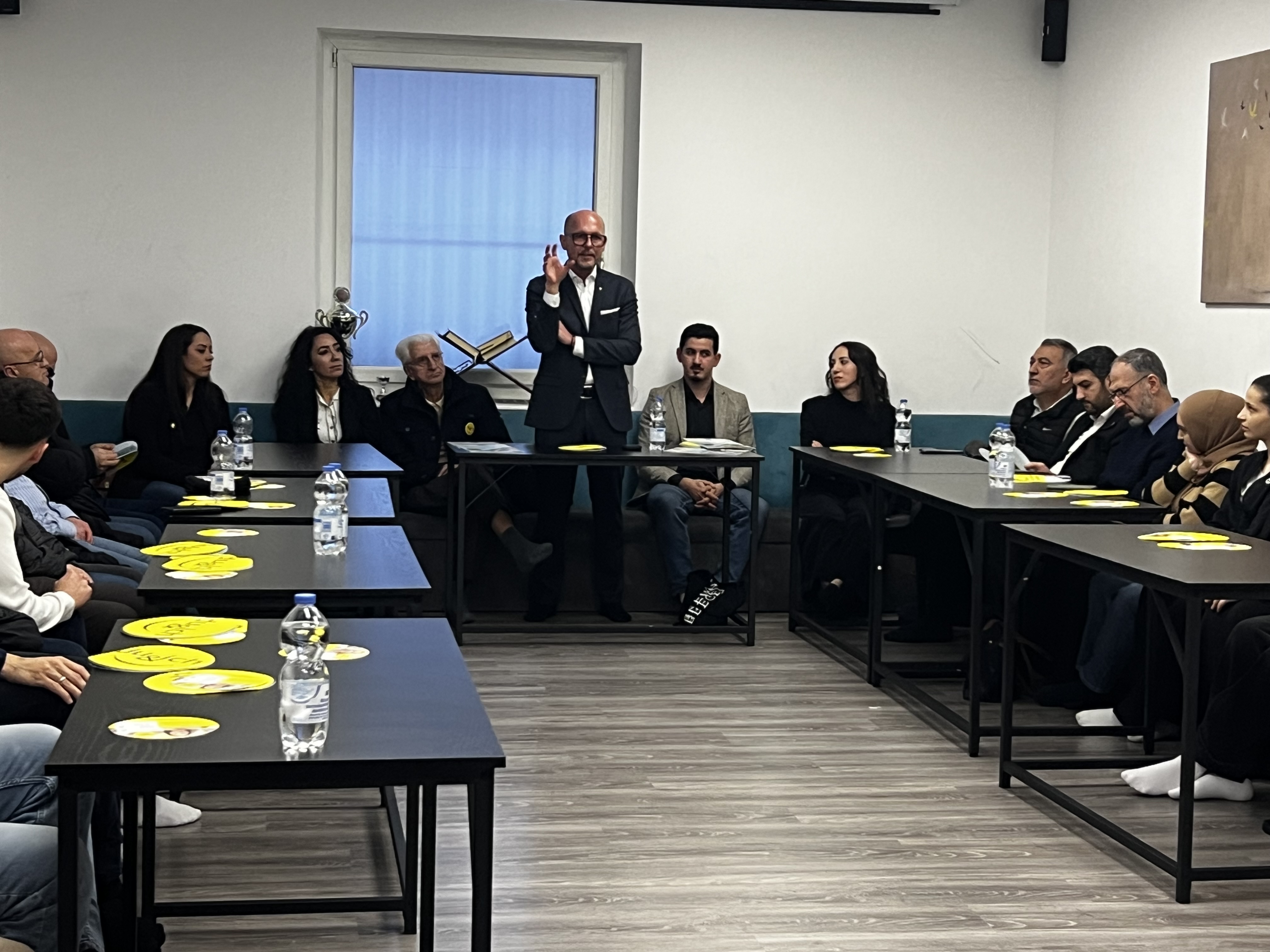 Bregenz Belediye Başkanı Michael Ritsch, Merkez Camiini Ziyaret Etti
