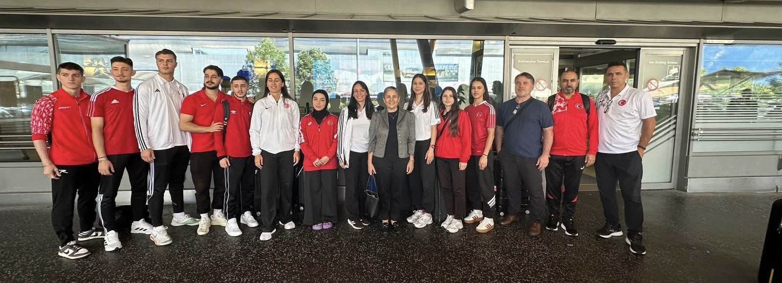 Karate Milli Takımı Salzburg’da Coşkuyla Karşılandı 