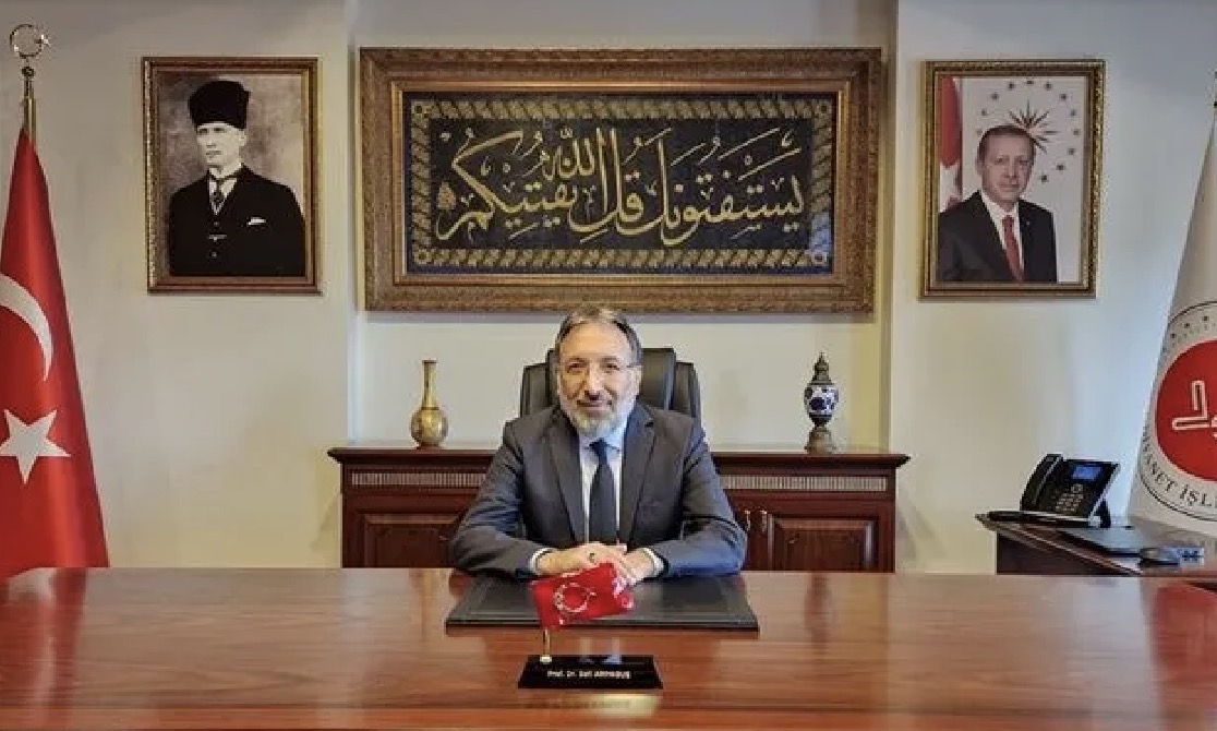 Resmi Gazete yayımlandı: Diyanet İşleri Başkanlığı'na Prof. Dr. Safi Arpaguş atandı Resmi Gazete yayımlandı: Diyanet İşleri Başkanlığı'na Prof. Dr. Safi Arpaguş atandı