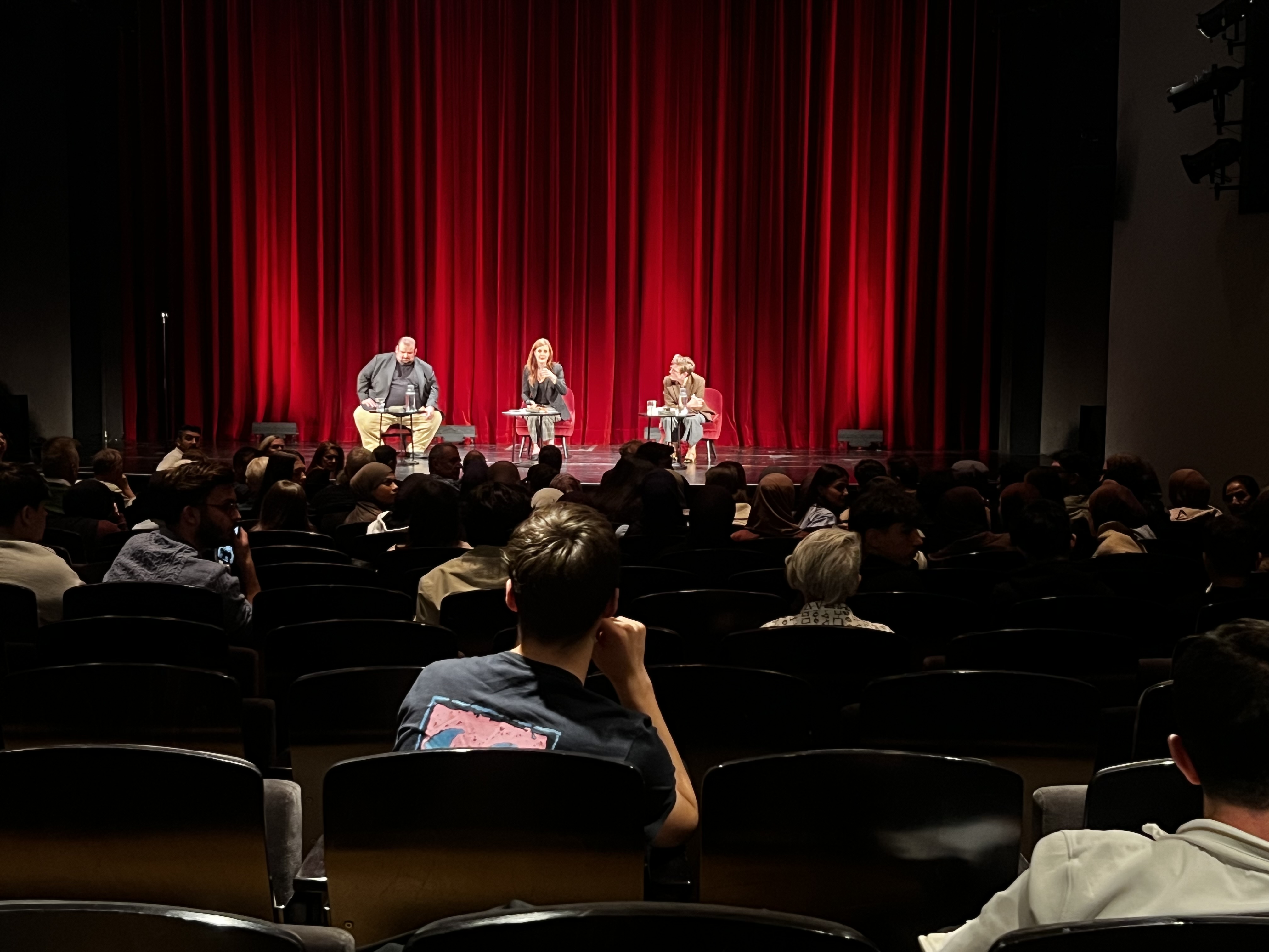 8. Almanca İlmî Konferansı Yoğun Katılımla Gerçekleşti