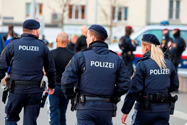 En Yüksek Güven: Avusturya Polisi Yine Zirvede En Yüksek Güven: Avusturya Polisi Yine Zirvede