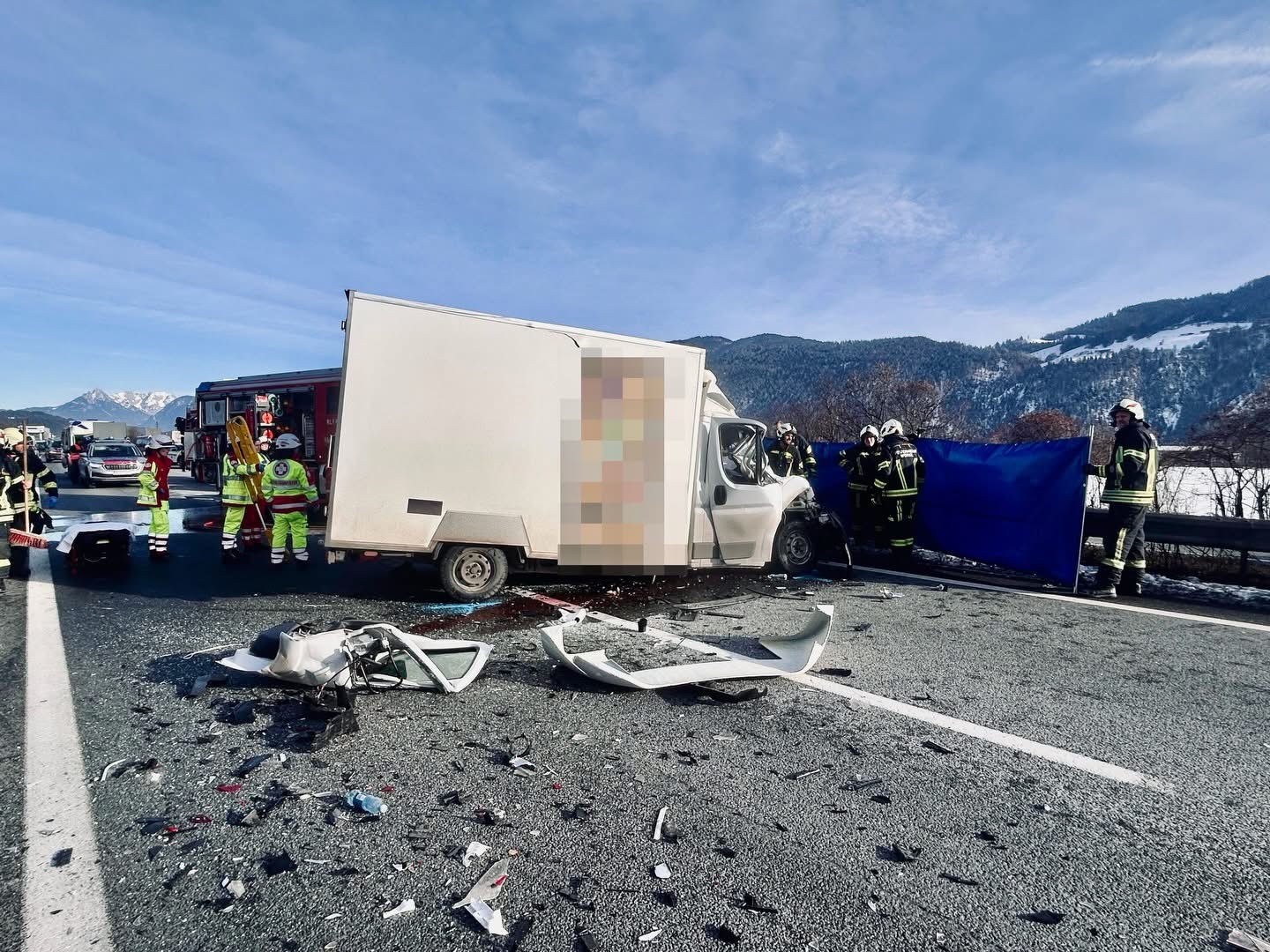 A12 Inntal Otoyolu’nda Feci Kaza: 48 Yaşındaki Türk Sürücü Hayatını Kaybetti