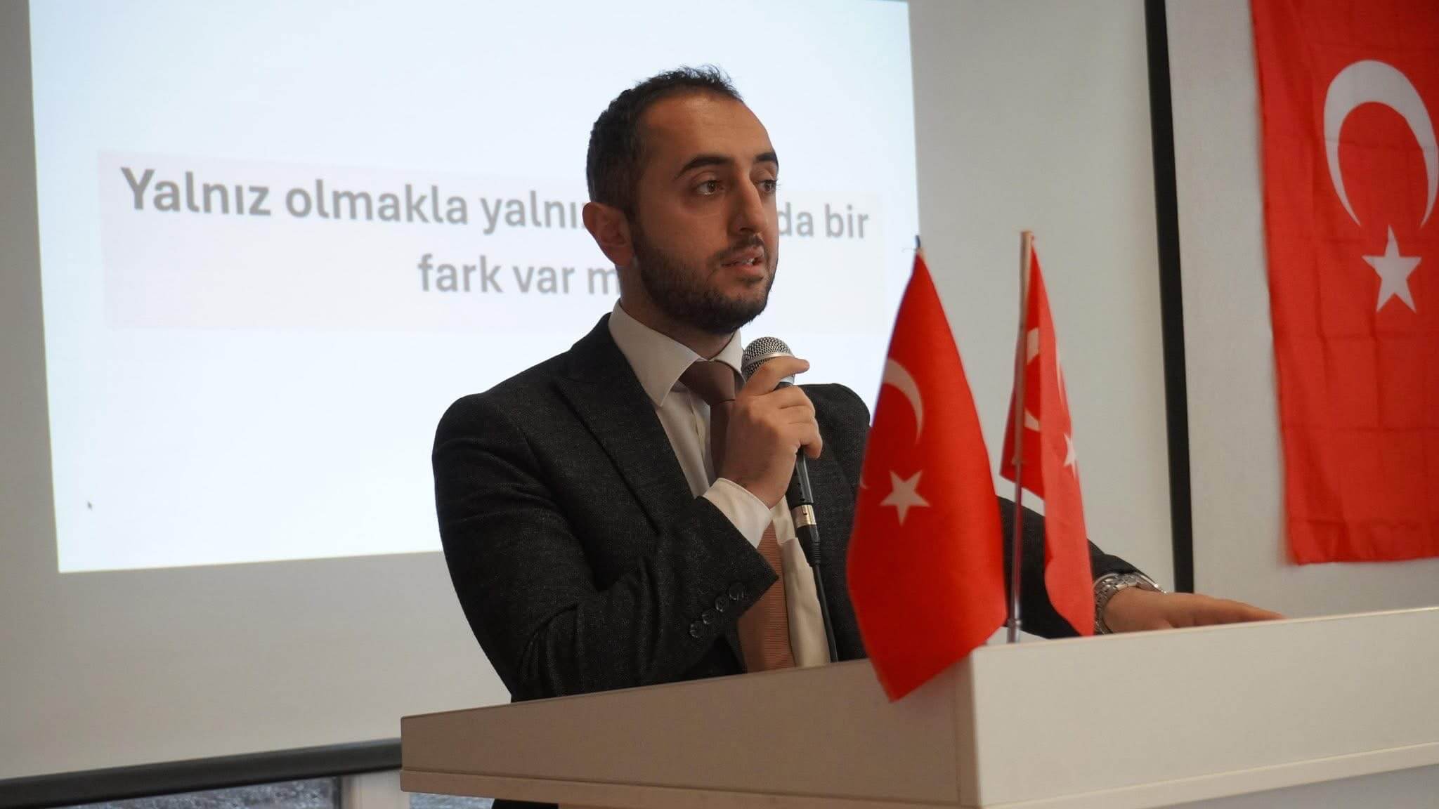 Camide Anlamlı Buluşma: Yaşlılık ve Yalnızlık Masaya Yatırıldı